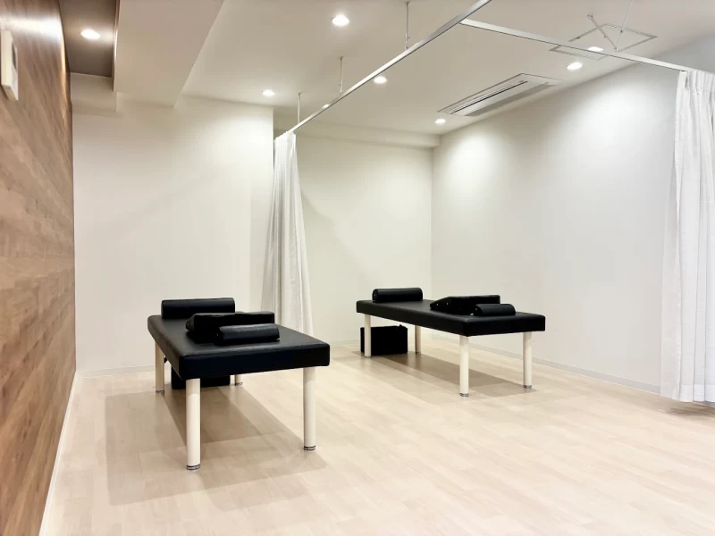 MEDICAL LABO接骨院 江南院 施術スペース